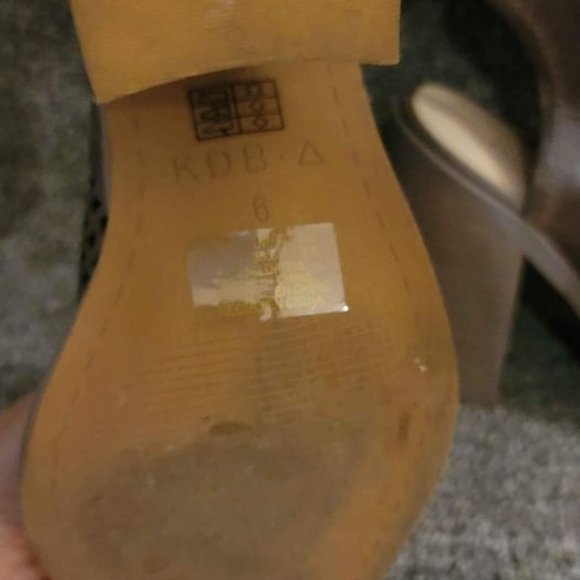 Ladies Sandals - Picture 5 of 5